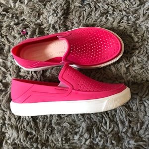 Crocs   Pink girls crocs , size : 13